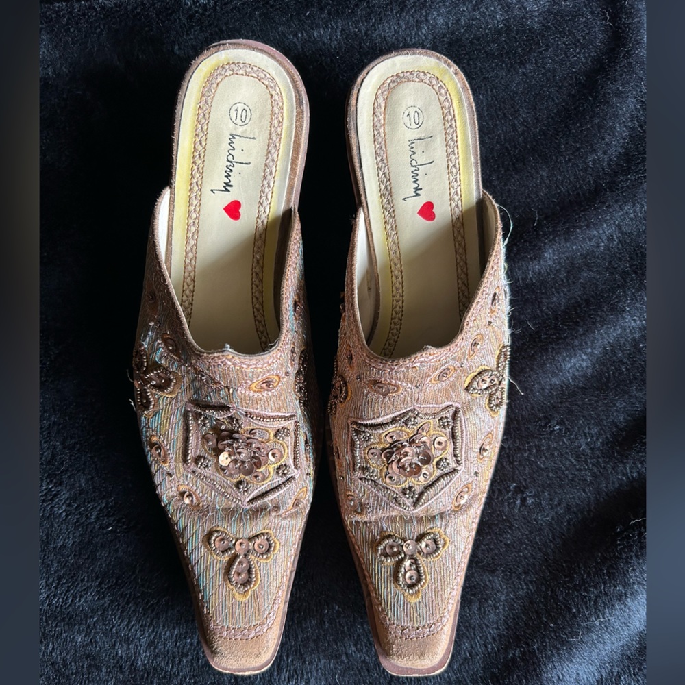 "Boutique" Hindminy Mules